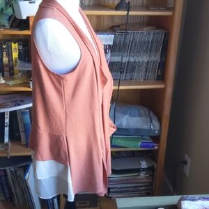 Outfit maker vest